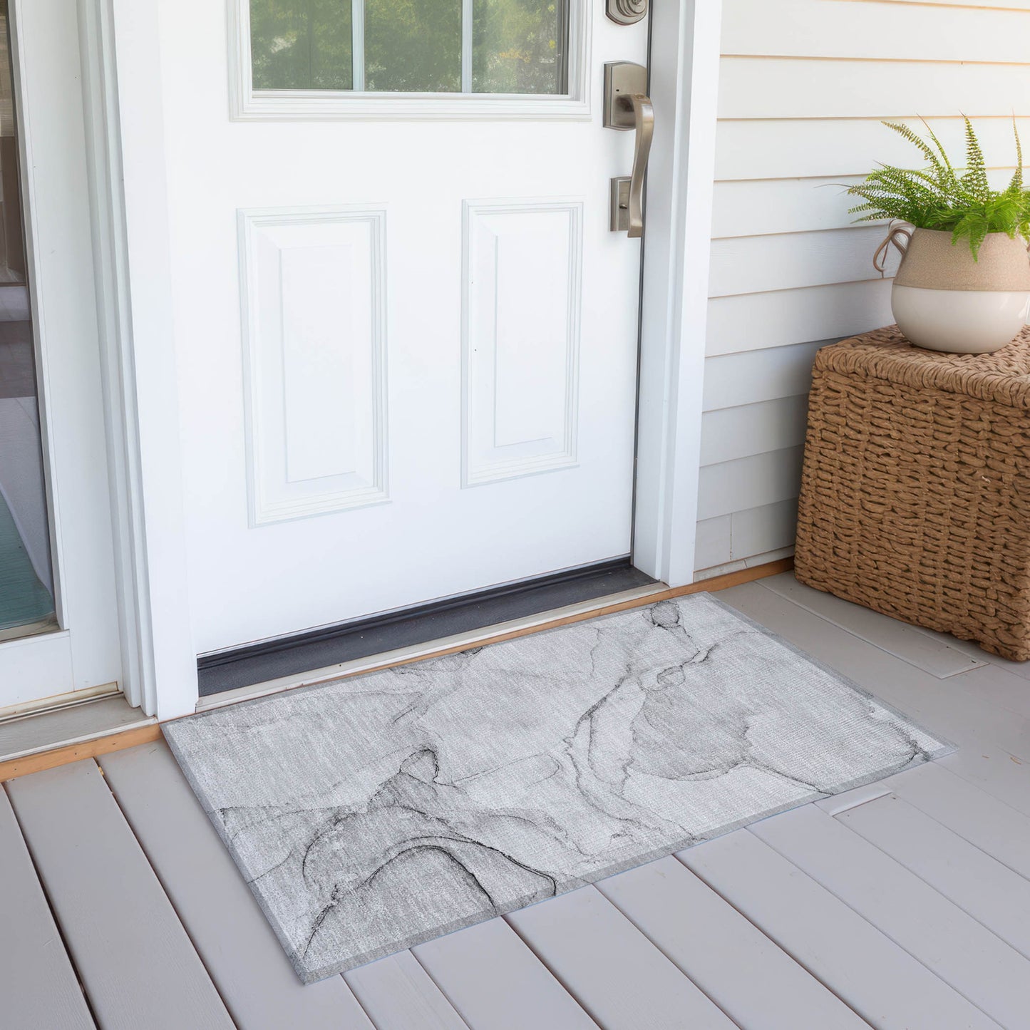 2' X 3' Silver Abstract Washable Non Skid Indoor Outdoor Area Rug